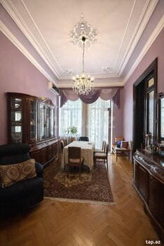 5-otaqlı mənzil, Xəqani küç., 210 m²