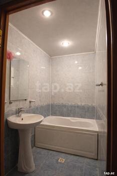 3-otaqlı mənzil, Əbdüləzəl Dəmirçizadə küç., 82 m²