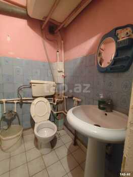 2-otaqlı mənzil, İnşaatçılar m., 50 m²