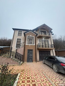 Villa, Quba ş.