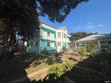 Həyət evi, Babək pr.