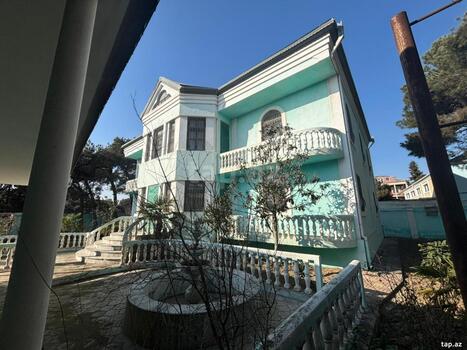 Həyət evi, Babək pr.