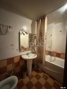 4-otaqlı yeni tikili, H.B.Zərdabi pr.84., 185 m²