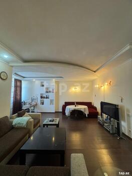 4-otaqlı yeni tikili, H.B.Zərdabi pr.84., 185 m²