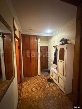 4-otaqlı mənzil, Binəqədi r., 104 m²