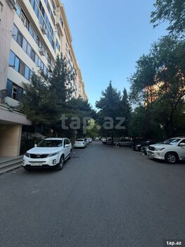 4-otaqlı mənzil, Binəqədi r., 104 m²
