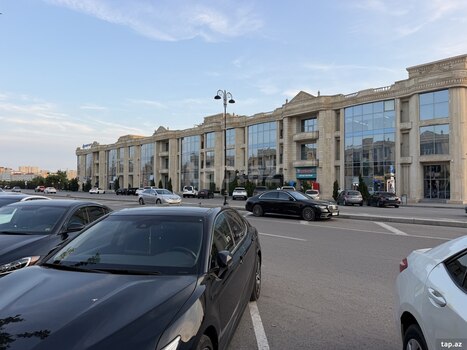 Ofis icarəyə verilir, Aşıq Molla Cümə küç.