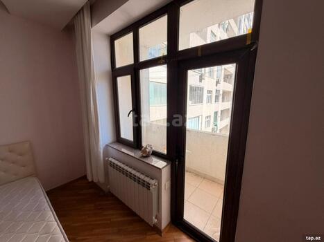 3-otaqlı yeni tikili kirayə verilir, Xətai m., 105 m²