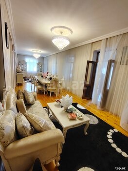 Həyət evi, Binəqədi qəs.