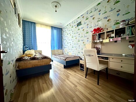 4-otaqlı mənzil, C.Naxçıvanski küç., 100 m²