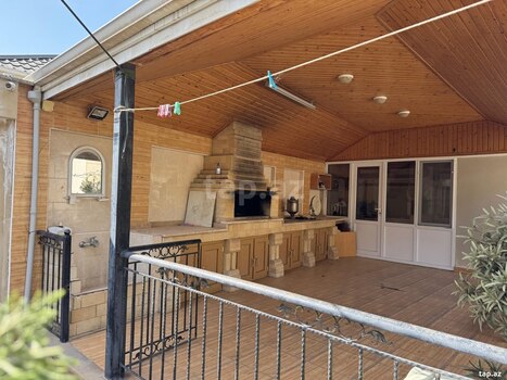 Bağ evi, Novxanı qəs.