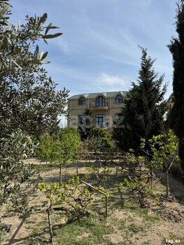 Bağ evi, Novxanı qəs.