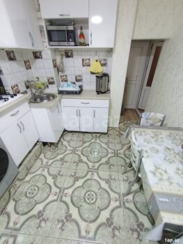4-otaqlı mənzil, Gəncə ş., 70 m²
