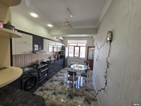 3-otaqlı yeni tikili, Xırdalan ş., 132 m²