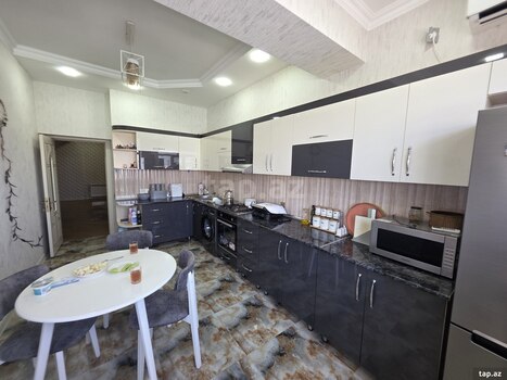 3-otaqlı yeni tikili, Xırdalan ş., 132 m²
