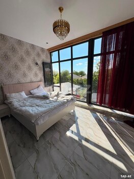 Villa, Qəbələ r.