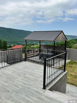 Villa, Quba r.