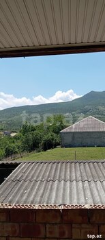 Bağ evi, Siyəzən r.