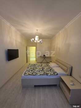 2-otaqlı yeni tikili, Nizami m., 108 m²