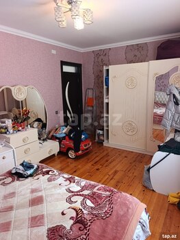 Həyət evi, Saray qəs.