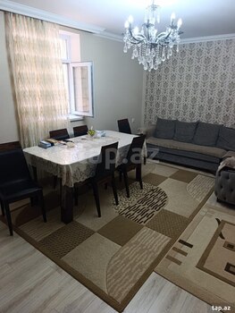 Həyət evi, Saray qəs.