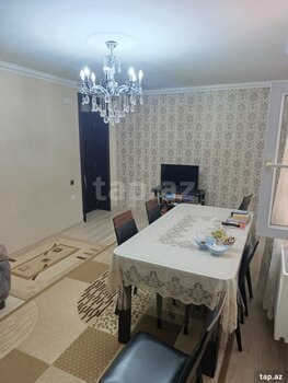 Həyət evi, Saray qəs.