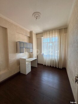 3-otaqlı mənzil, M.Cəlal küç., 75 m²