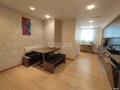 4-otaqlı yeni tikili kirayə verilir, Neftçilər pr., 200 m²