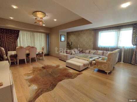 4-otaqlı yeni tikili kirayə verilir, Neftçilər pr., 200 m²