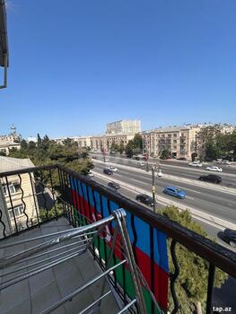 3-otaqlı mənzil, Faiq Yusifov küç., 80 m²