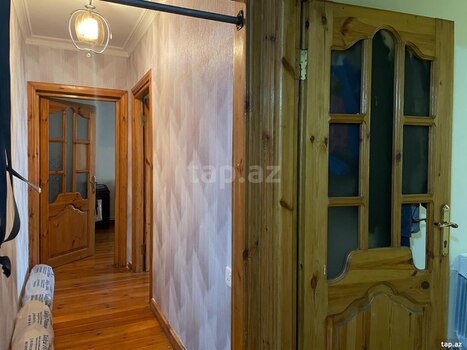 4-otaqlı mənzil, Gəncə ş., 82 m²