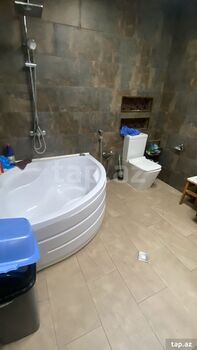 3-otaqlı yeni tikili, Moskva pr., 3168 150 m²