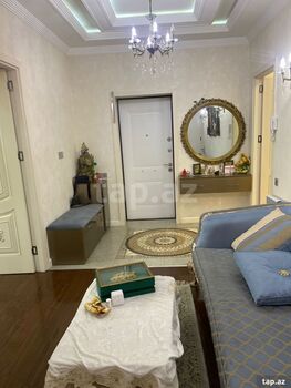 3-otaqlı yeni tikili, Moskva pr., 3168 150 m²
