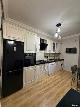 3-otaqlı yeni tikili, Əhmədli m., 123 m²