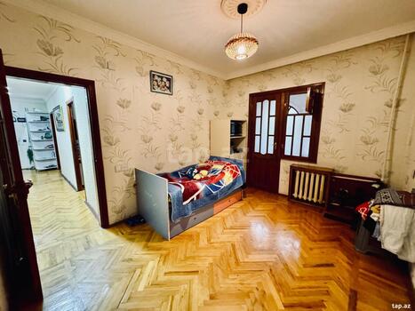 4-otaqlı mənzil, Yeni Yasamal qəs., 110 m²