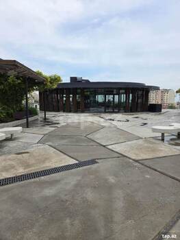 4-otaqlı yeni tikili, Elmlər Akademiyası m., 207 m²