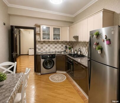 3-otaqlı yeni tikili, Yeni Yasamal qəs., 120 m²