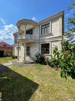 4-otaqlı yeni tikili, Oğuz r., 139.9 m²