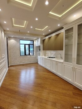4-otaqlı yeni tikili, Hüseyn Seyidzadə küç., 143 m²