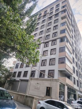 4-otaqlı yeni tikili, Hüseyn Seyidzadə küç., 143 m²