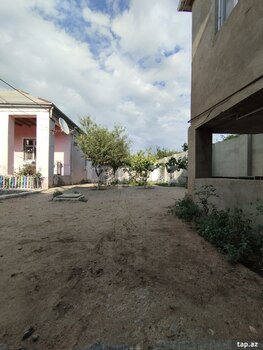 Bağ evi, Sumqayıt ş.