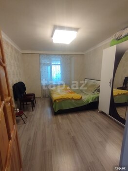 2-otaqlı mənzil, Şəki ş., 68 m²