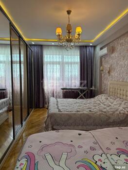 4-otaqlı yeni tikili, Xırdalan ş., 130 m²