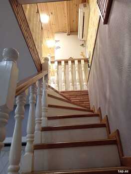 3-otaqlı yeni tikili, Həzi Aslanov m., 130 m²