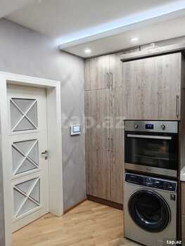 3-otaqlı yeni tikili, Həzi Aslanov m., 130 m²