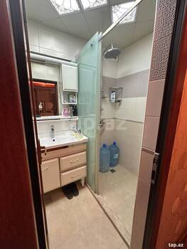 3-otaqlı mənzil, H.Cavid pr., 65 m²