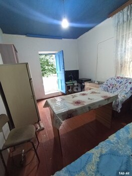 2-otaqlı mənzil kirayə verilir, Xaçmaz r., 20 m²