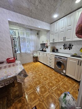 4-otaqlı mənzil, Ş. Məmmədova küç., 120 m²