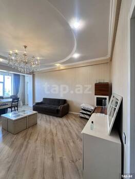 3-otaqlı yeni tikili, Nəcəfqulu Rəfiyev küç., 130 m²