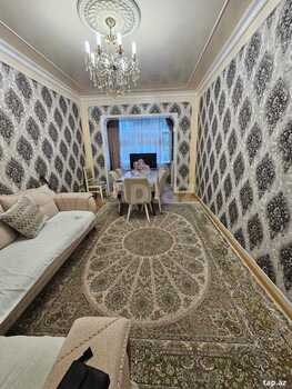 4-otaqlı mənzil, 8 Mkr., 120 m²